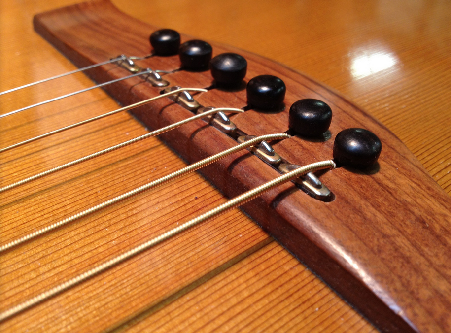 Guitar Saddle