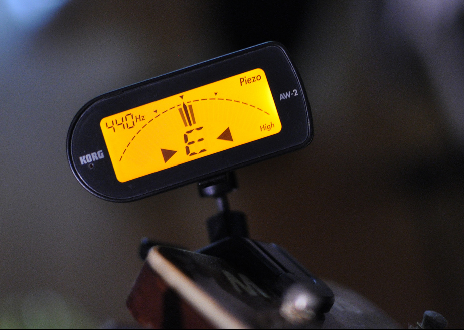 Reading Guitar Tuner