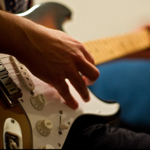 Right hand guitar
