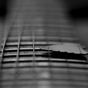 reading the guitar