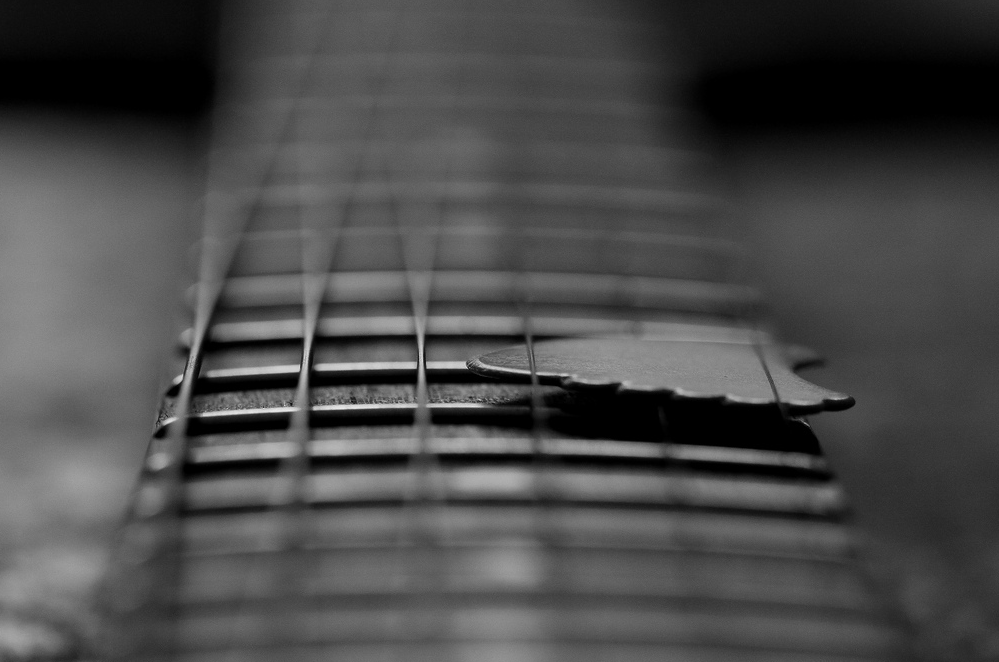reading the guitar