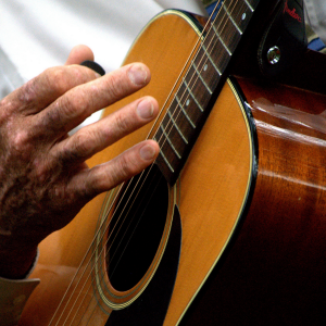 Playing guitar rhythm